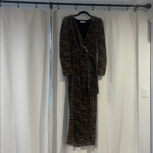 WAYF Animal Print Faux Wrap Maxi Dress Size Medium